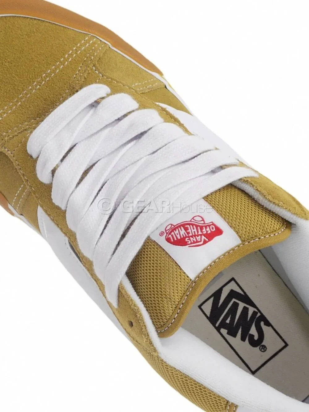 Vans Knu Mid. Brand New. Big Kids Size: 5y.